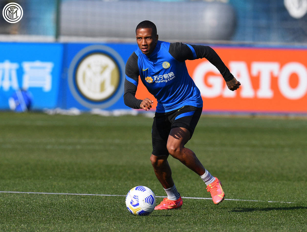 今晨芝加哥公牛备战意甲，内部沟通细节曝光，信心回归，轮换策略成焦点(芝加哥公牛队为什么叫公牛)-九游体育